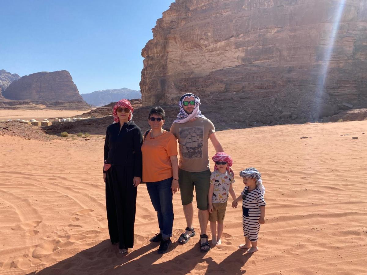 Wadi Rum Hugo Camp Экстерьер фото