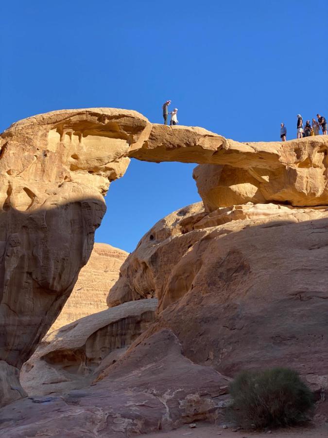 Wadi Rum Hugo Camp Экстерьер фото